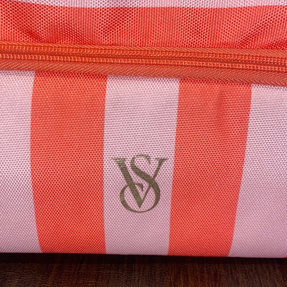 Victoria’s Secret cooler backpack - Picture 2 of 11